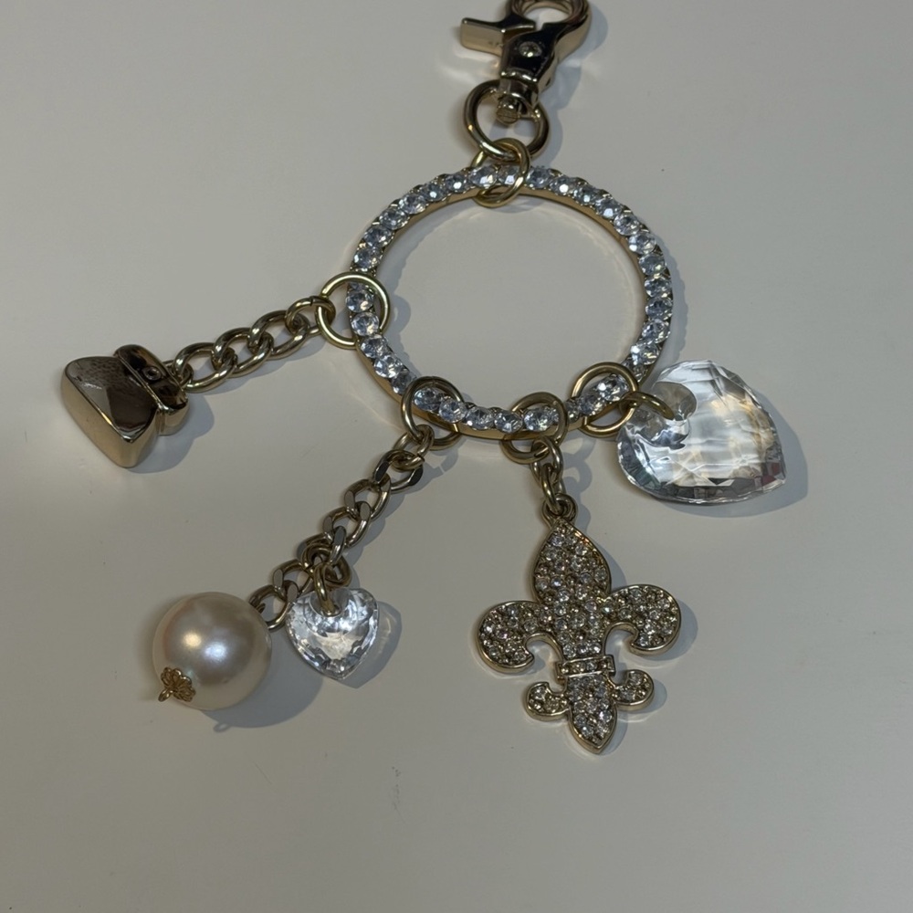 Kathy Van Zeeland Gold Crystal Fleur-de-Lis & Heart Charm Keyring